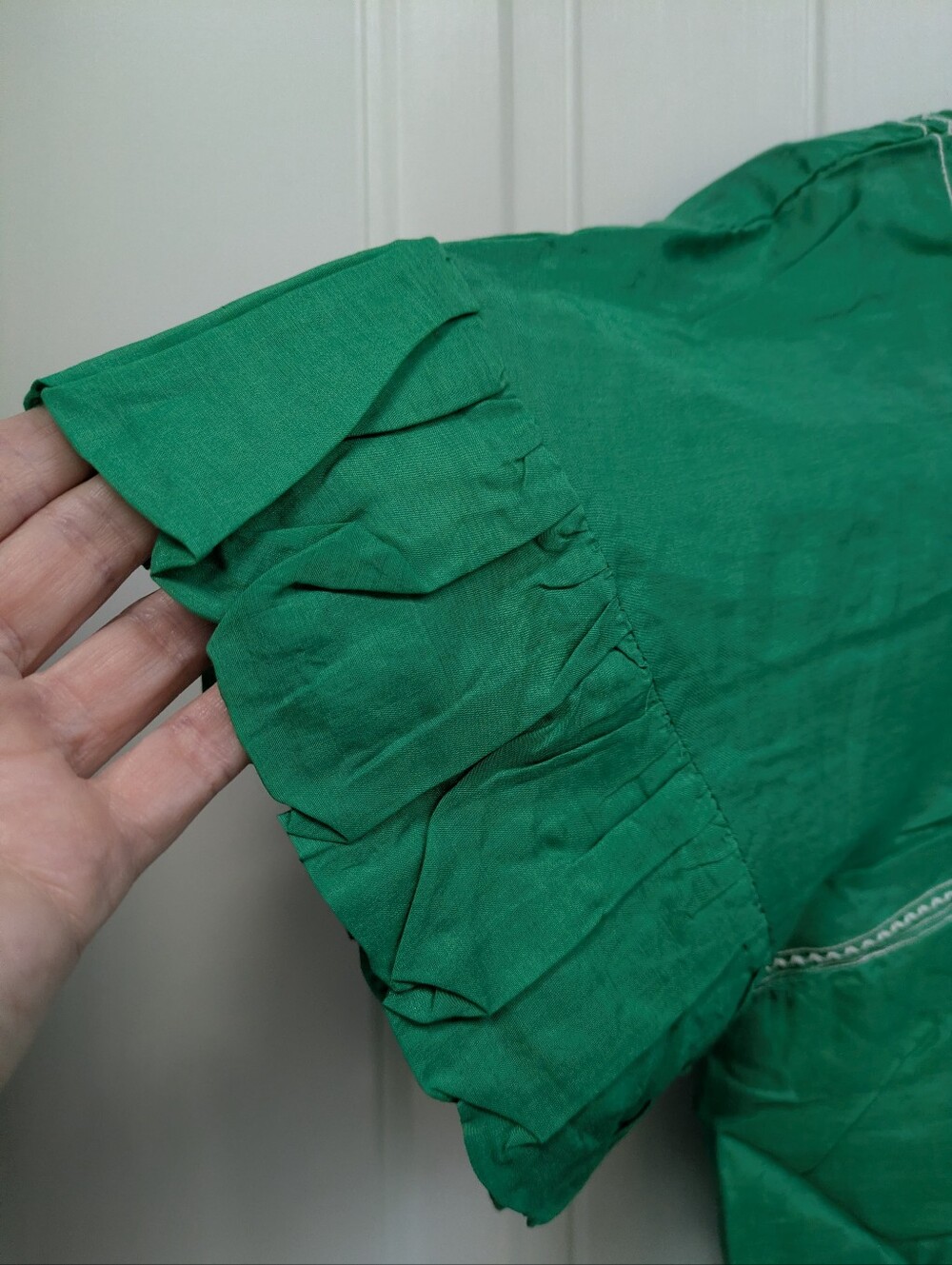 Anthropologie Blue Tassel Brand Embroidered Green Peasant Top - Picture 4 of 12